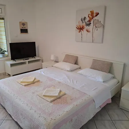 شقة 3 Palms تْسْغيكفانِتْسا