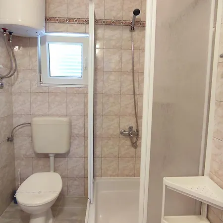 3 Palms Apartman *