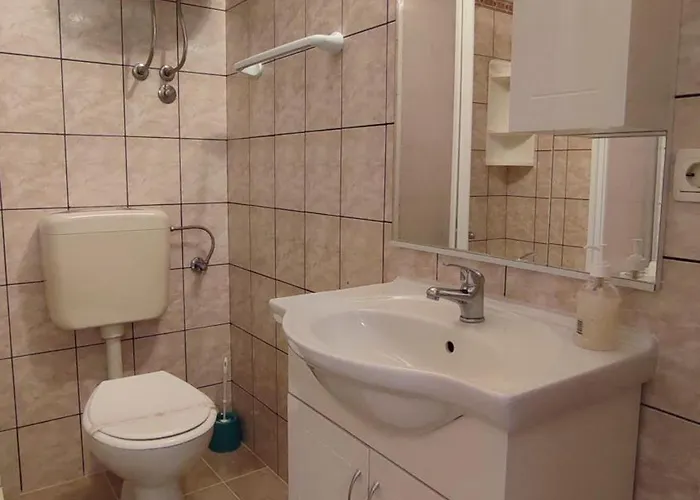 3 Palms Apartman *