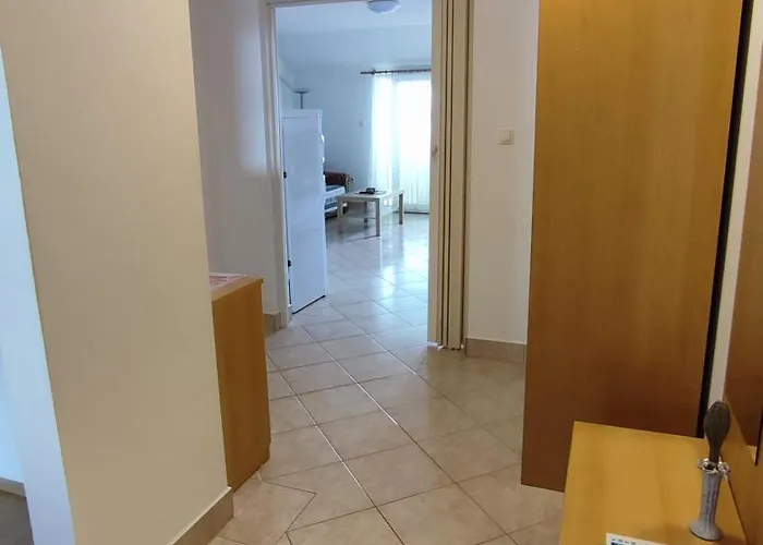 3 Palms Apartman *