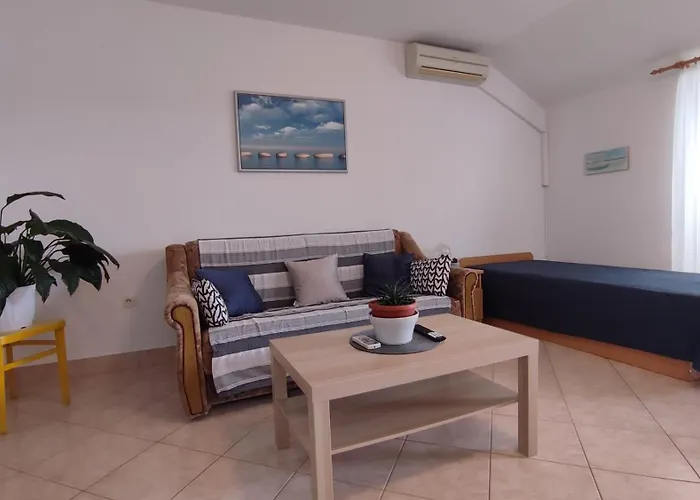 3 Palms Apartman